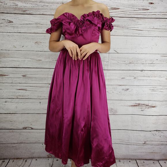 Gunne Sax by Jessica McClintock Magenta Victorian Formal Prom Dress Size 5 - Picture 2 of 16